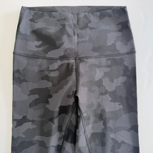 Lululemon Wunder Under Super High-Rise Tight Size 8 Black Camo 28" Discontinued - Picture 4 of 6